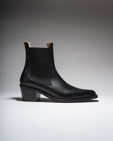 ARUJU Black Chelsea Boot - LAX