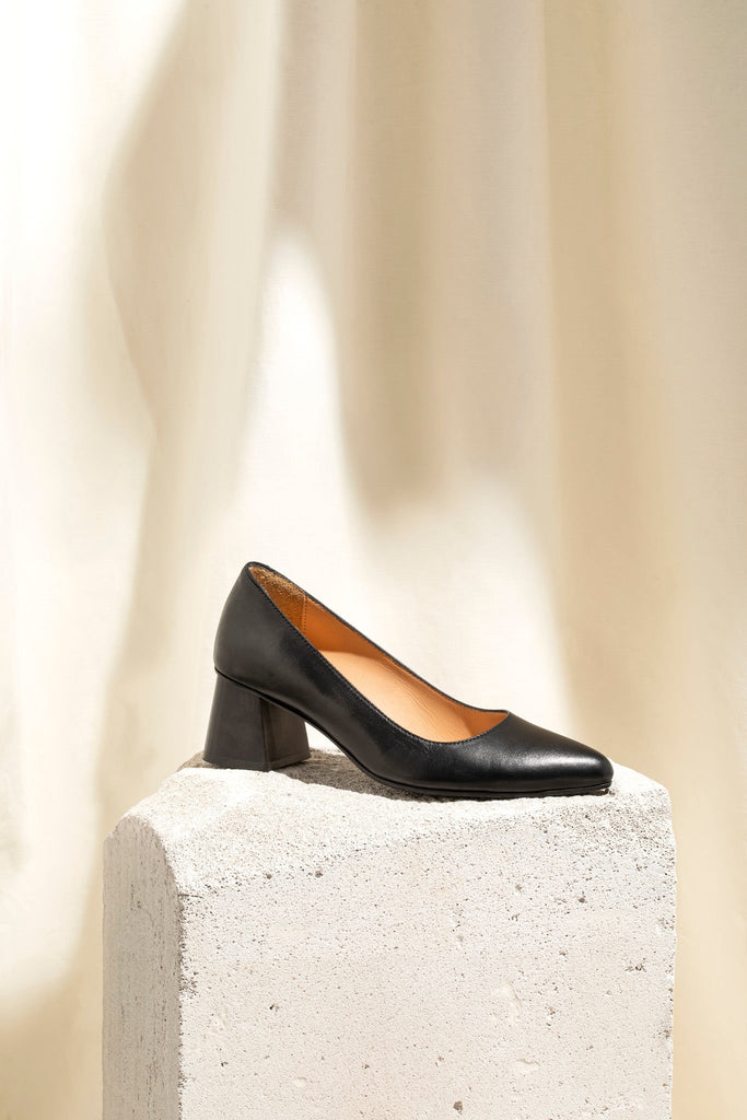 DANIKA PUMPS Black - LAX